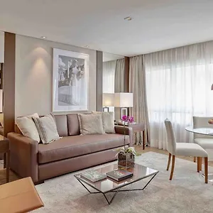 Etoile Jardins Hotel
